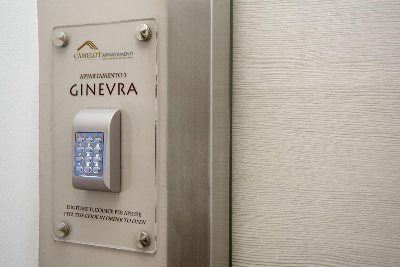 Camelot Appartamenti - Business E Holiday San Martino Buon Albergo Exterior foto